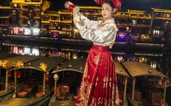 新金瓶梅迅雷下载